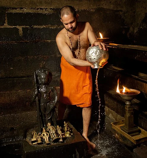 ಕೃಷ್ಣ ಮಠದ ಮೂಲ ದೇವರ ಜತೆಗೆ ಪಟ್ಟದ ದೇವರುಗಳ ವಿಗ್ರಹಗಳು. 