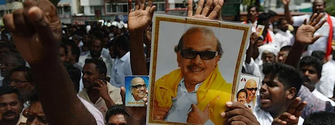 ‘ಕಲೈನಾರ್ ಕರುಣಾನಿಧಿ’: ಹೋರಾಟ- ರಾಜಕೀಯ- ಬದುಕು- ಉದ್ಯಮಗಳ ಅಪರೂಪದ ಅಧ್ಯಾಯಗಳು