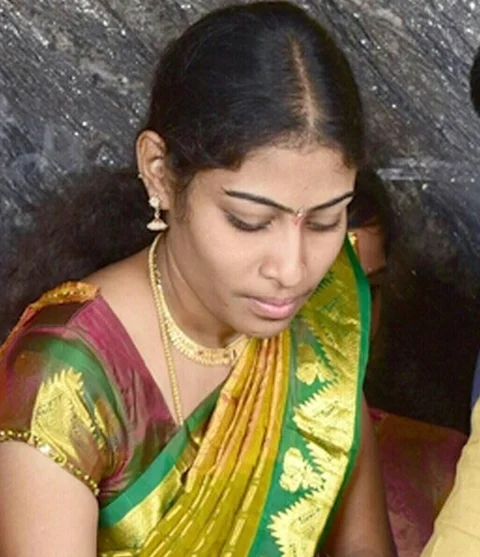 ಆತ್ಮಹತ್ಯೆಗೆ ಒಳಗಾದ ಮಹಿಳೆ ಗೌರಮ್ಮ.