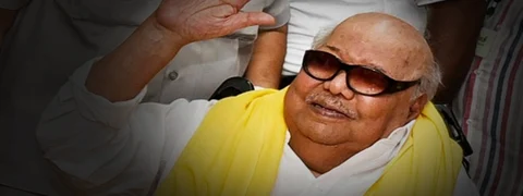 ಮರೀನಾ ಬೀಚ್ ಮಣ್ಣು ಸೇರಿದ ತಮಿಳುನಾಡಿನ ‘ಕಲೈನಾರ್’