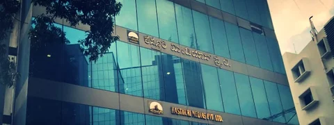 ನಿತ್ಯ ಪೂಜೆ ಭಟ್ಟರ ಶಾಸ್ತ್ರ ಕೇಳಿ ‘ಕಸ್ತೂರಿ ವಾಹಿನಿ’ಯ ವಾಸ್ತು ಬದಲಾವಣೆ!