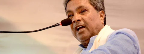 ಸಿದ್ದರಾಮಯ್ಯ ಎಂಬ ‘ಸೂಪರ್ ಸಿಎಂ’ ಆದ ನಾನು...