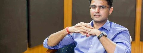 ಸಚಿನ್ ಪೈಲಟ್: ಅಚಾನಕ್ ಆಗಿ ರಾಜಕೀಯಕ್ಕೆ ಬಂದಾತ ರಾಜಸ್ಥಾನದ ಸಿಎಂ ಗಾದಿಯತ್ತ...