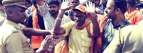 ಪತ್ರಕರ್ತರಿಗೂ ಶಬರಿಮಲೆ ನಿಷೇಧ; ಅಯ್ಯಪ್ಪ ಕ್ಷೇತ್ರದಲ್ಲಿ ಮುಂದುವರೆದ ಗೂಂಡಾಗಿರಿ