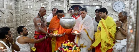 ಮಧ್ಯಪ್ರದೇಶದಲ್ಲಿ ಕಾಂಗ್ರೆಸ್ ಸಾಫ್ಟ್ ಹಿಂದುತ್ವ; ರಾಹುಲ್ ಗಾಂಧಿ ಗೋತ್ರ ಕೇಳಿದ ಬಿಜೆಪಿ