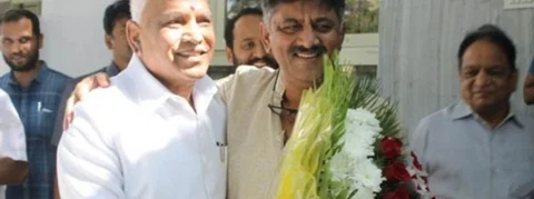 ಬಂಧನದ ಭೀತಿಯಿಂದ ಪಾರಾದ ರಾಜ್ಯದ ಇಬ್ಬರು ಪ್ರಭಾವಿ ನಾಯಕರು
