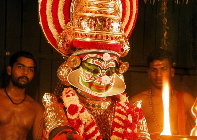 Margi madhu in koodiyattam as ravana