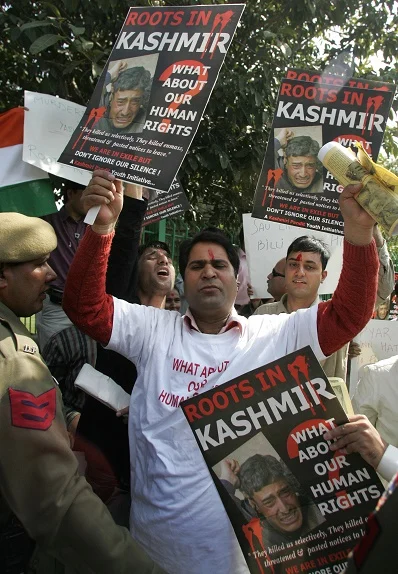 Memo To Jadavpur Protestors: Kashmir’s “Azaadi” Is Actually Bigotry Hiding Behind The Mask Of Freedom