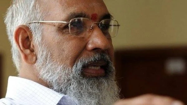 C.V Wigneshwaran, Photo Credit: <a href="http://dbsjeyaraj.com/dbsj/page/9?ref=acillin-buy-safely.soup.io" shape="rect">dbsjeyraj</a>