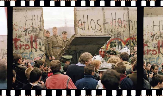The fall of the Berlin Wall in 1989 in a way led to the
fall of India’s Soviet-era socialist economic model.