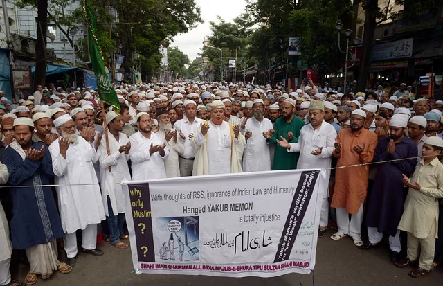 Prayers for Yakub Memon in Kolkata 