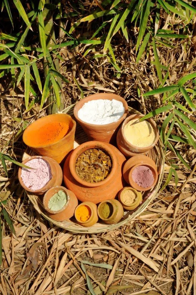 Smear and cheer: Colours of Holi from Red Earth