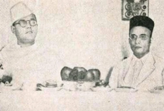Savarkar with Subhas Chandra Bose 