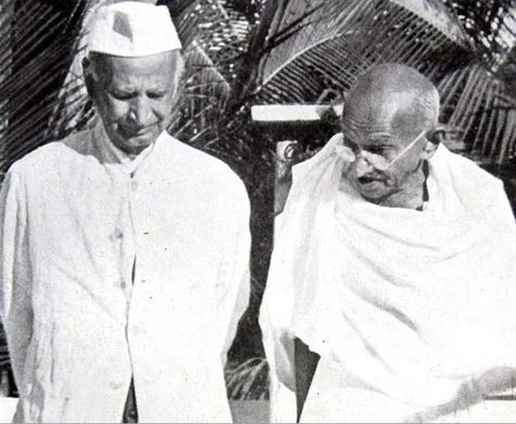 Thakkar Bapa and Gandhi