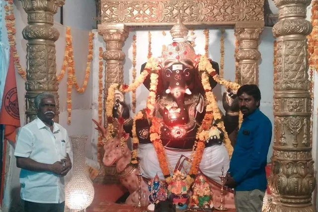 Sasikumar, right, at a Ganesh Chaturthi celebration he organised in 2016.