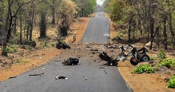 While the forces were busy trying to ensure free and fair polls in Bengal, the Maoists struck in Gadchiroli, Maharashtra. 