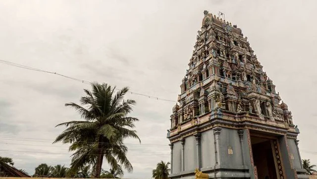 A temple on the banks of the Cooum River.