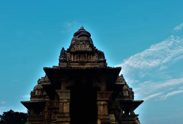 Kashipath 2019 Day-9: Khajuraho Stands Testament To A Hindu King Forcing A Plunderer To Return The Loot To Build Temples