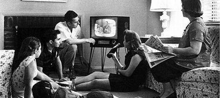 Too much screen time makes kids antisocial