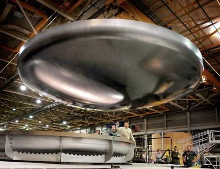 Lockheed Martin designs world's largest heat shield