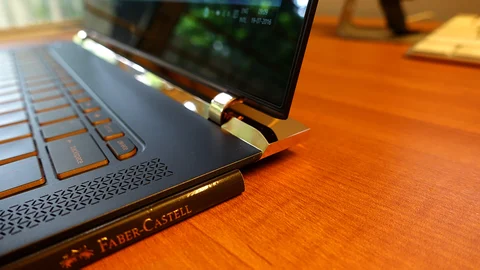 HP Spectre 13 Review: It's Got The Oohs and The Aahs