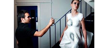 Designers create reusable spray-on clothes