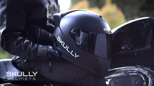 Skully: A motorcycle helmet that Steve Jobs would have liked