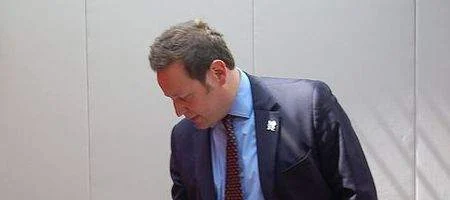 UK proposes scrapping net neutrality