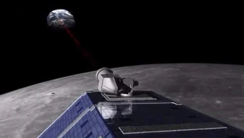 A laser-powered farewell to moon mission
