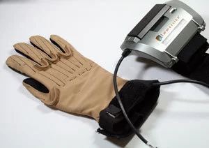 CyberGlove key to more realistic movies and games?