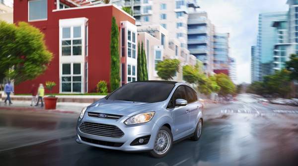 Ford C-Max Energi plug-in hybrid buzz powers up