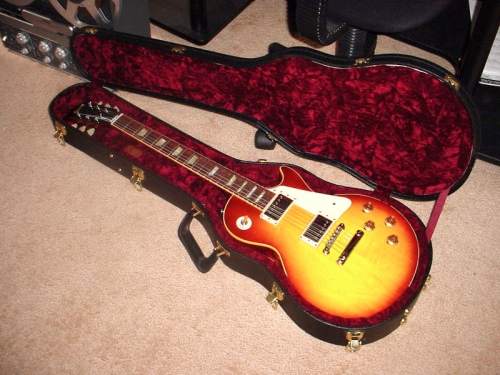 Celebrating Les Paul's birthday and his classic guitar