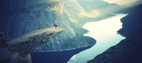 6 Ways Yoga Improves Your Immune System