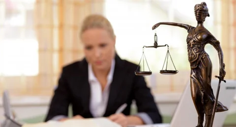 Blogging for Lawyers: 4 Ways to Come Up With Posts People Want to Read