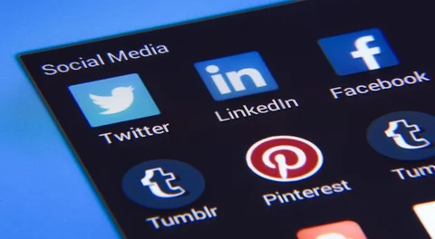 The Battle of Usability: SentiOne vs. Mention