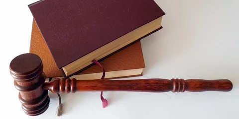Criminal Lawyer