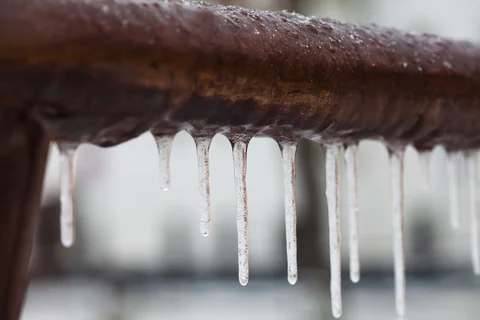 How to Install New Windows and Doors Winnipeg for the Next Winter?