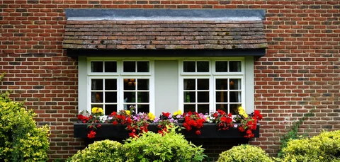 <b>6 Useful Tips to Consider While Choosing Windows for Your House</b>