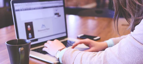 5 Reasons Why Your Business Needs a Professional Website