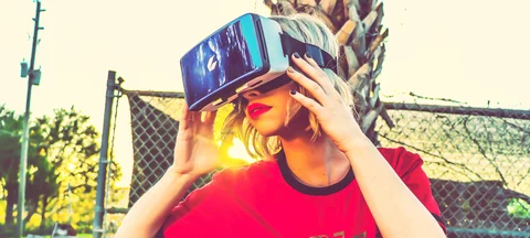 <b>3 Major Reasons VR Will Dominate 2018</b>