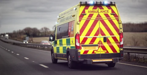 How to Handle a Medical Emergency When You’re Driving