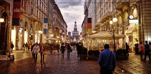 Visit Milan, a short introduction