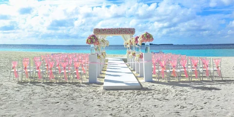 How You Can Bootstrap Your Wedding Startup