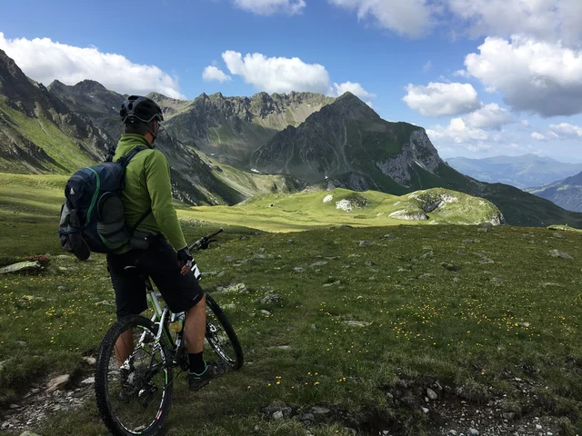 5 Ways to Find Adventure in the Outdoors This Summer