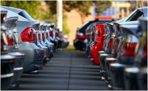 Increase Your Dealership’s Sales By Introducing Live Chat