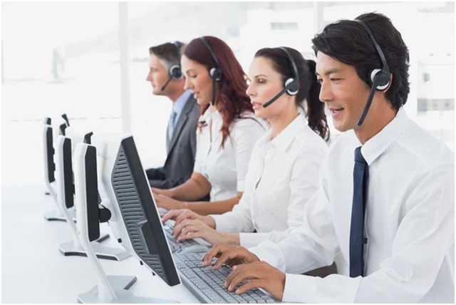Increase Your Dealership’s Sales By Introducing Live Chat
