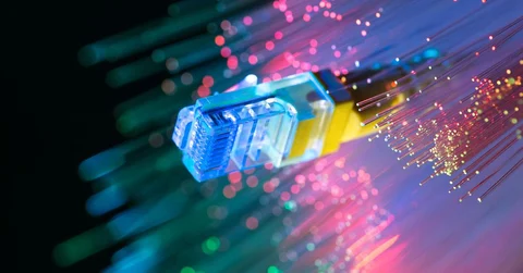 How to choose from the best home internet providers in the US?