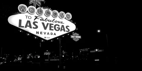 <b>The 10 Best Shows In Las Vegas</b>