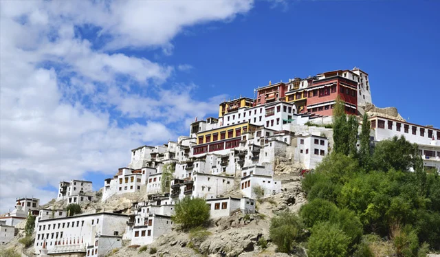 Itinerary through the roads of Leh - Ladakh