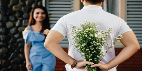 5 Classic Signs That You Are In A Committed Relationship
